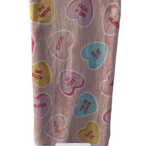Heart Patterned Pink Blanket